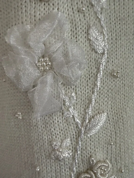 Vintage 80s/90s Koret Ivory Sweater 3D Floral Pearl Bead Embroidery Sz M - Picture 5 of 12